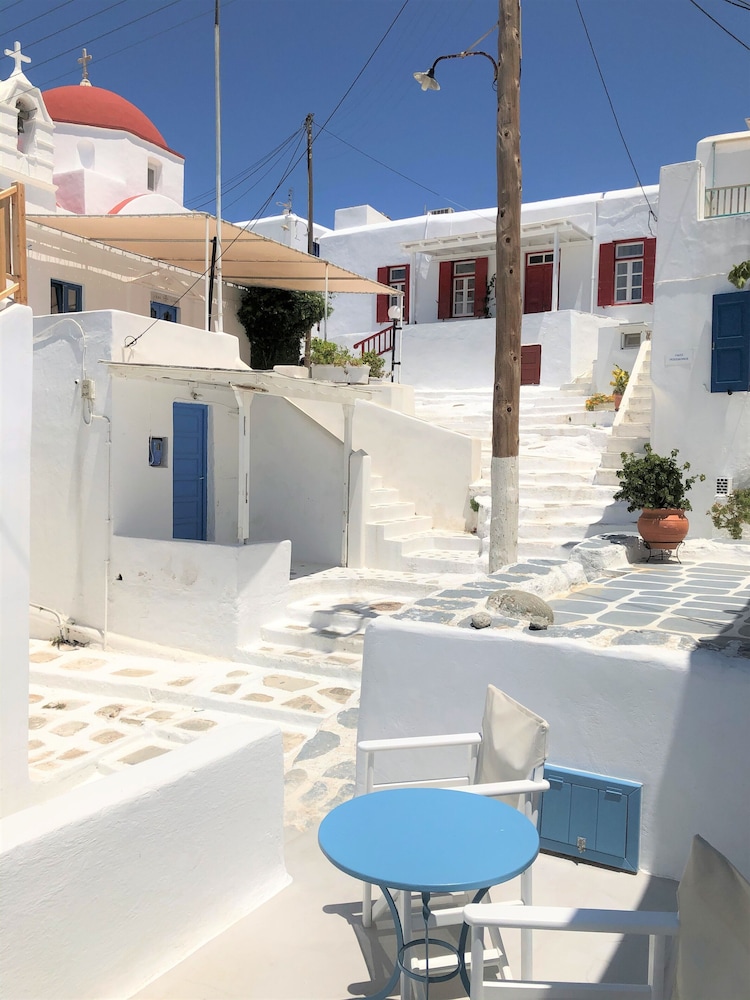 Hotel Lefteris 56/67