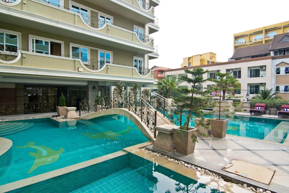 Lk Royal Suite 6/68
