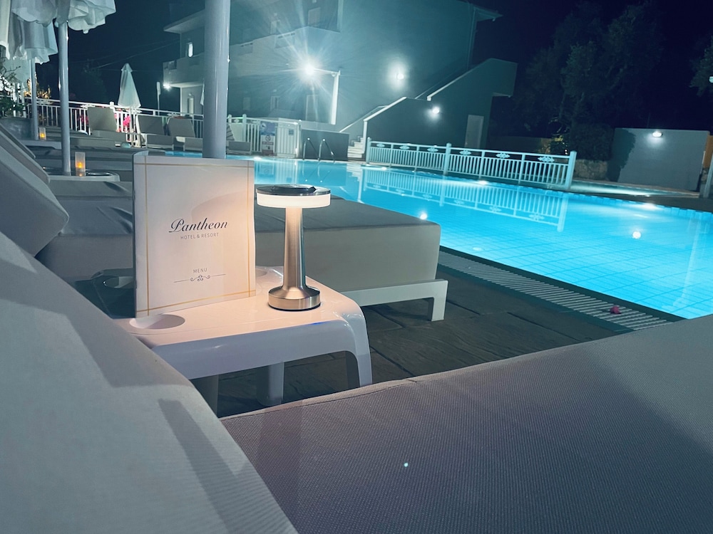 Zante Pantheon Hotel 64/67