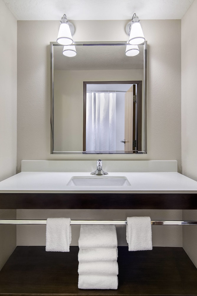 Four Points by Sheraton Cocoa Beach 22/23