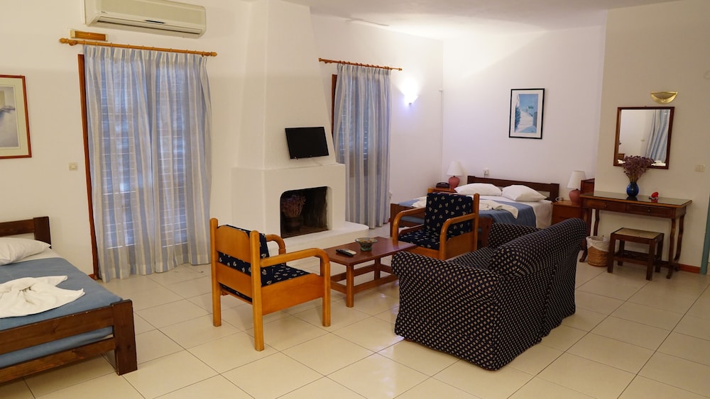 Eri Hotel 34/62