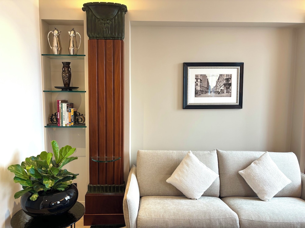 Montmartre Residence 52/74