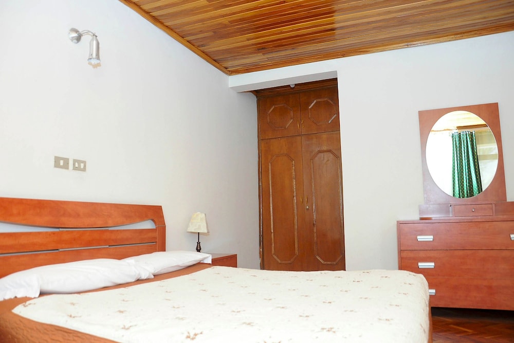 Yeka Guest House 10/36