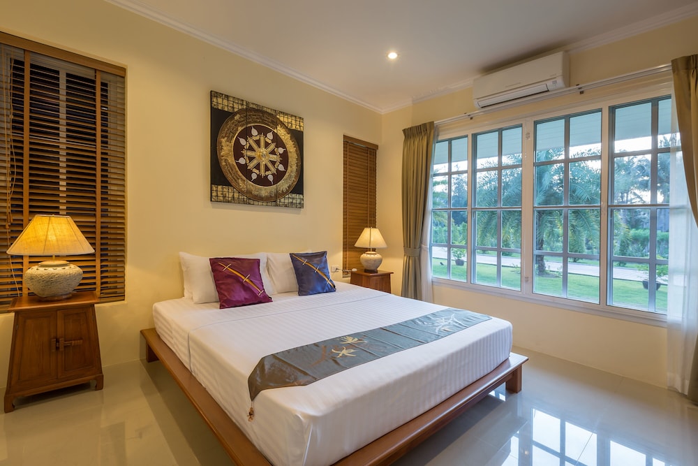 3 Bedrooms, Beach, Villa, 3 King Beds, Private Pool