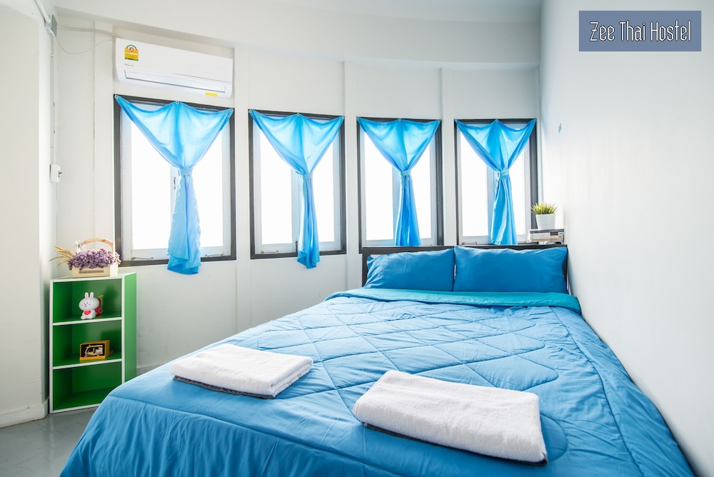 Zee Thai Hostel (Thaitone Hostel) 20/69