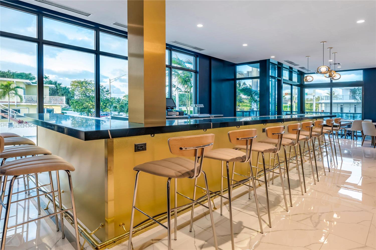 Cambria Hotel Fort Lauderdale Beach 33/41