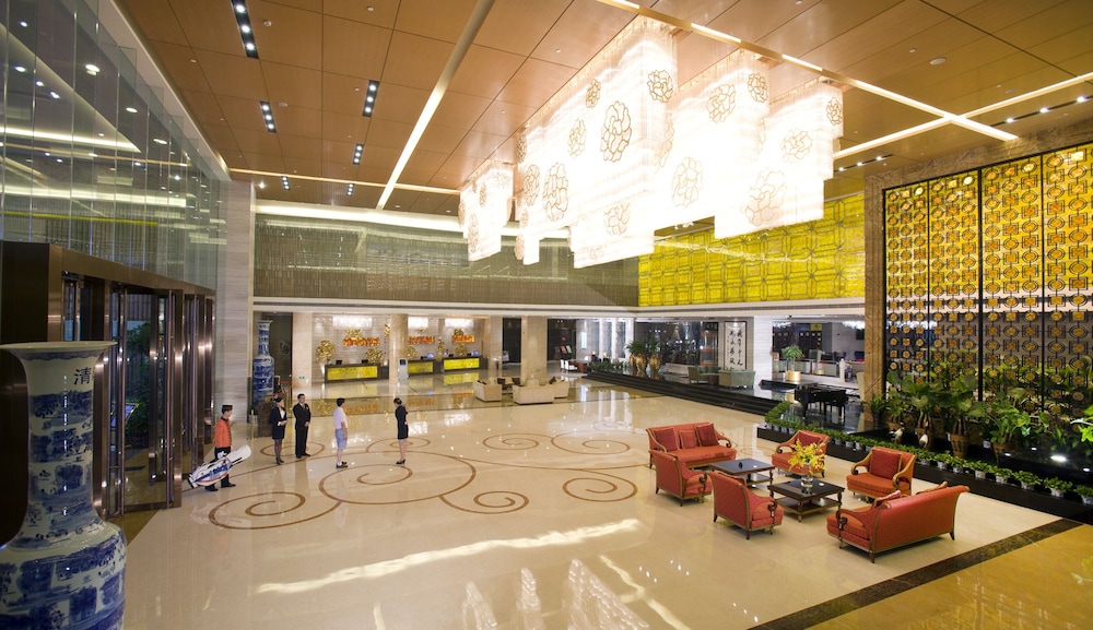 Eurasia International Hotel 7/42