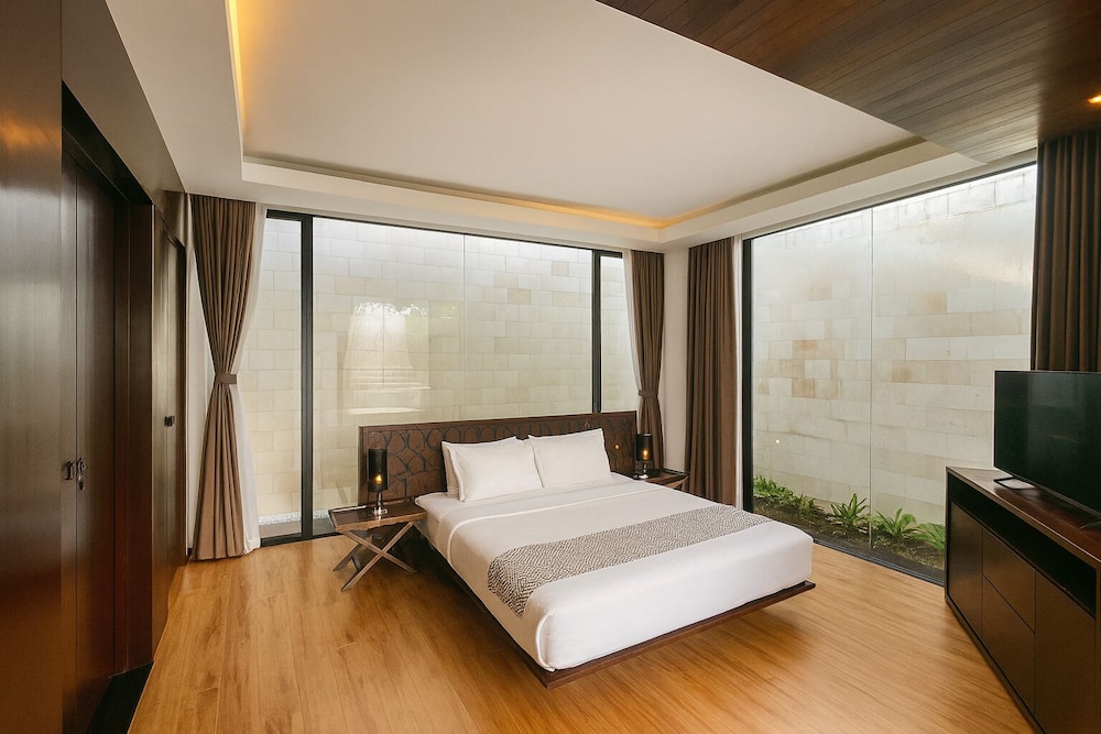 Akhyana Village by Bali Villas R Us 12/50