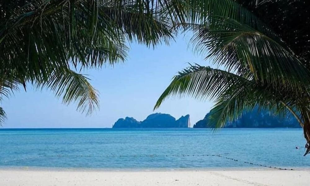 Phi Phi Villa Resort 65/71