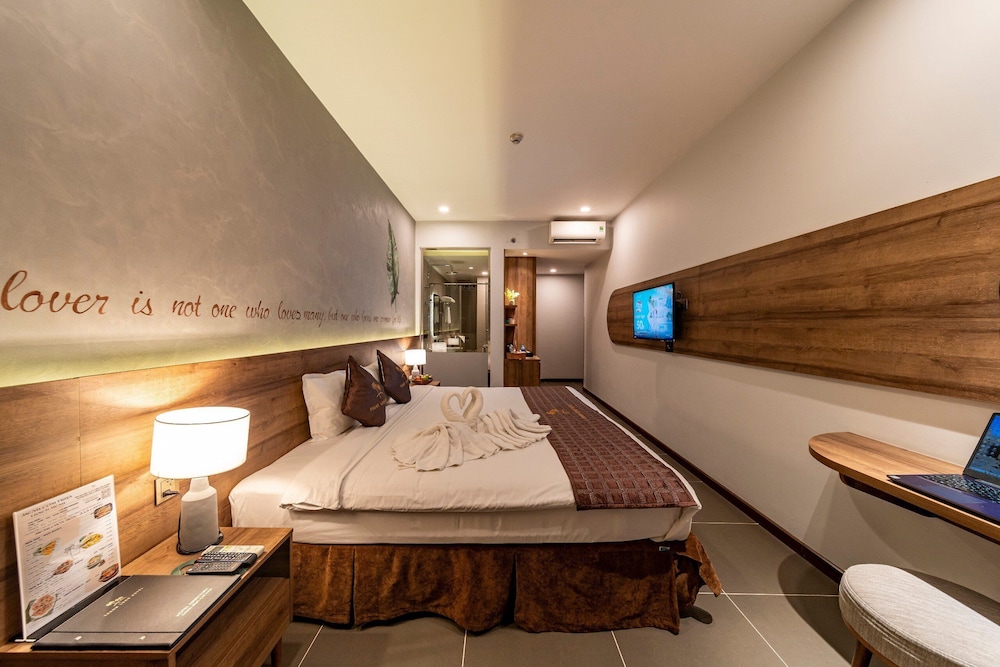 Thanh Long Hotel Bach Dang 11/50