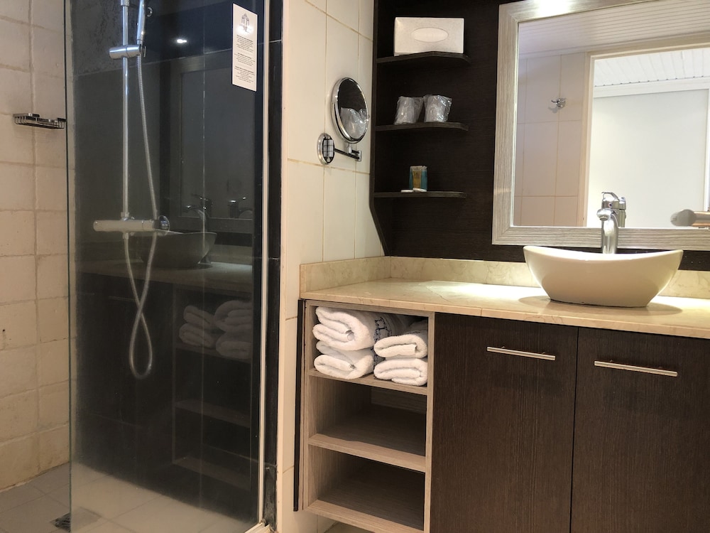 Canella Beach Hotel 42/42