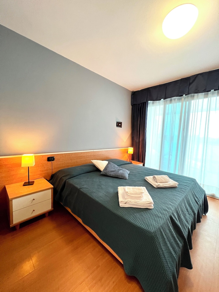 Hotel Alemagna 38/117