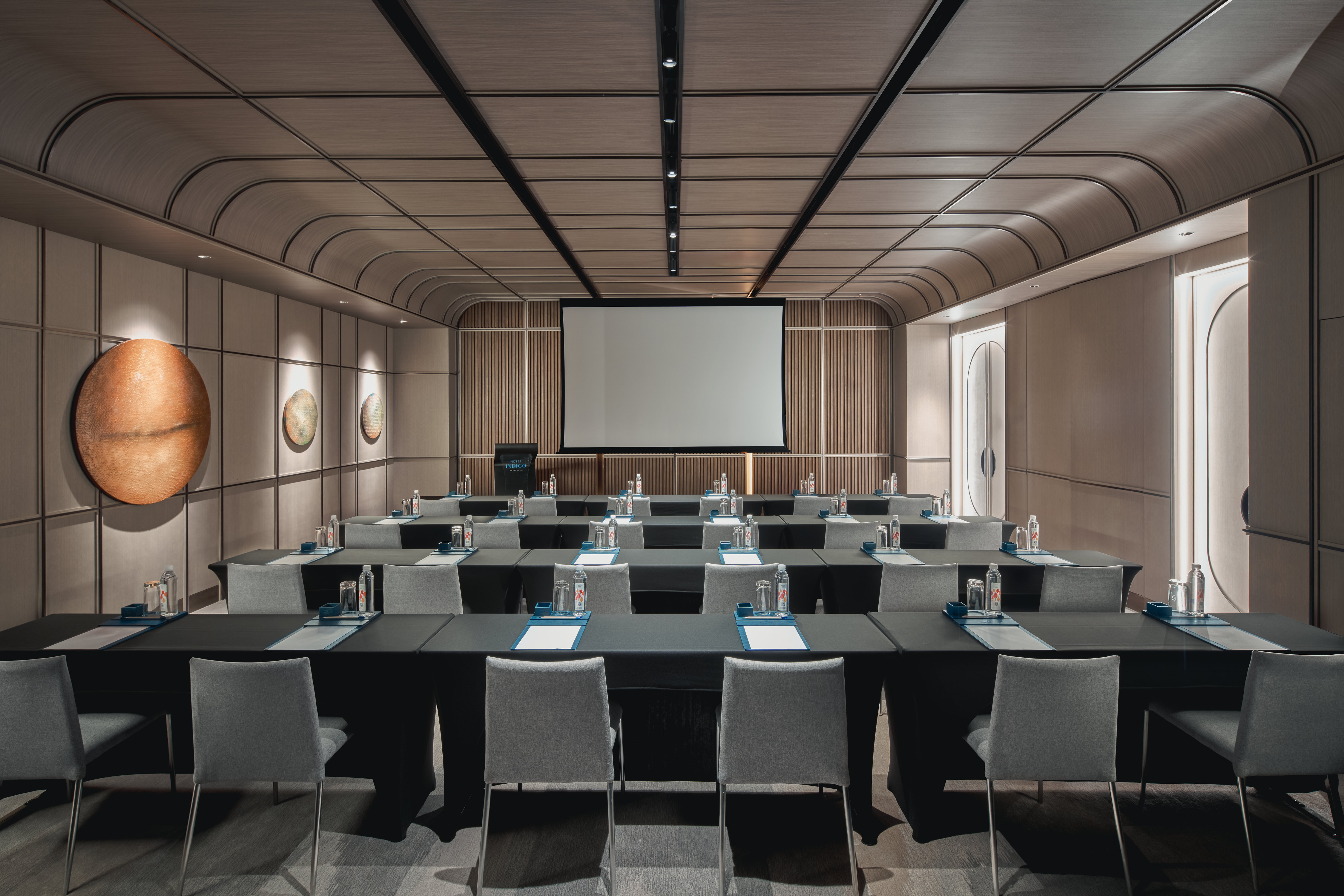 Hotel Indigo Ningbo Riverside 50/59