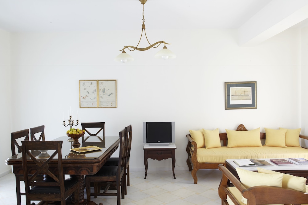 Kedros Villas 53/74