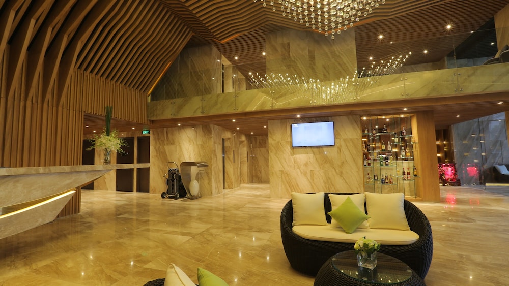 Alana Nha Trang Beach Hotel 66/83