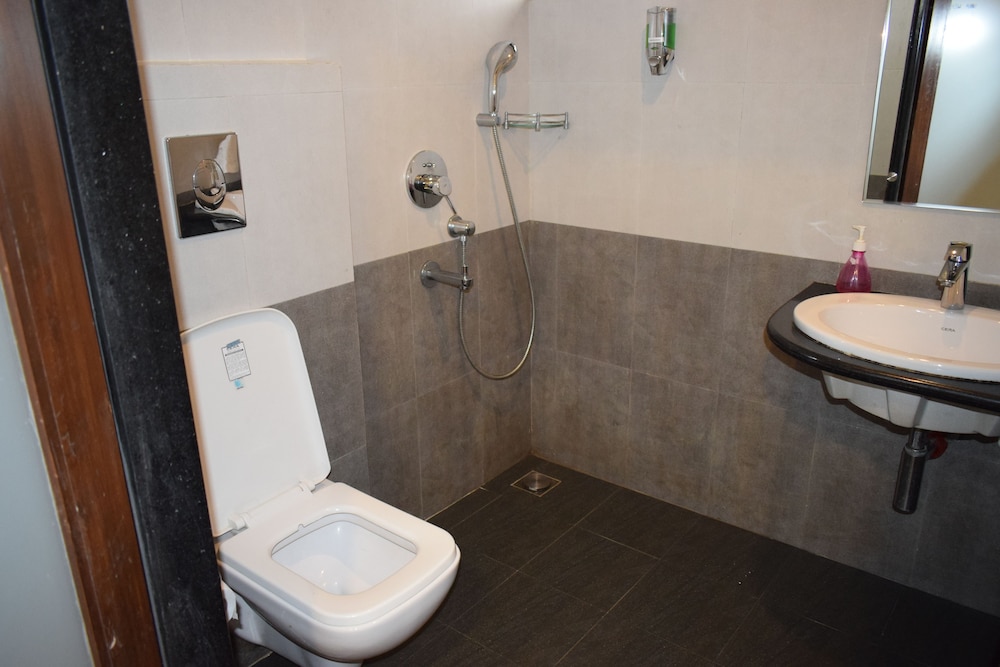 Athi Resorts 47/50