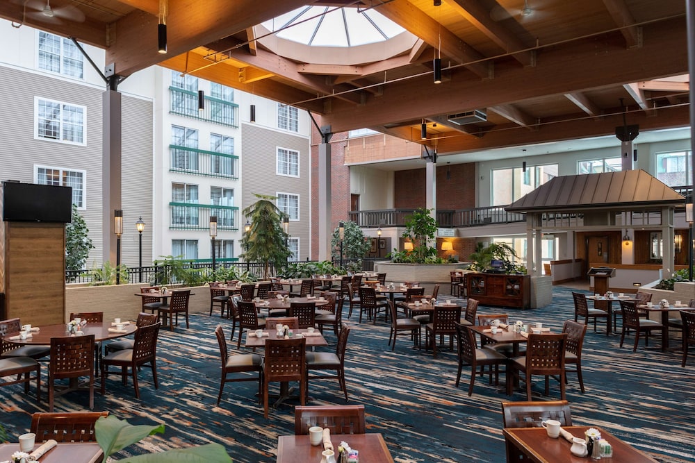 Doubletree By Hilton Burlington Vermont 62/88