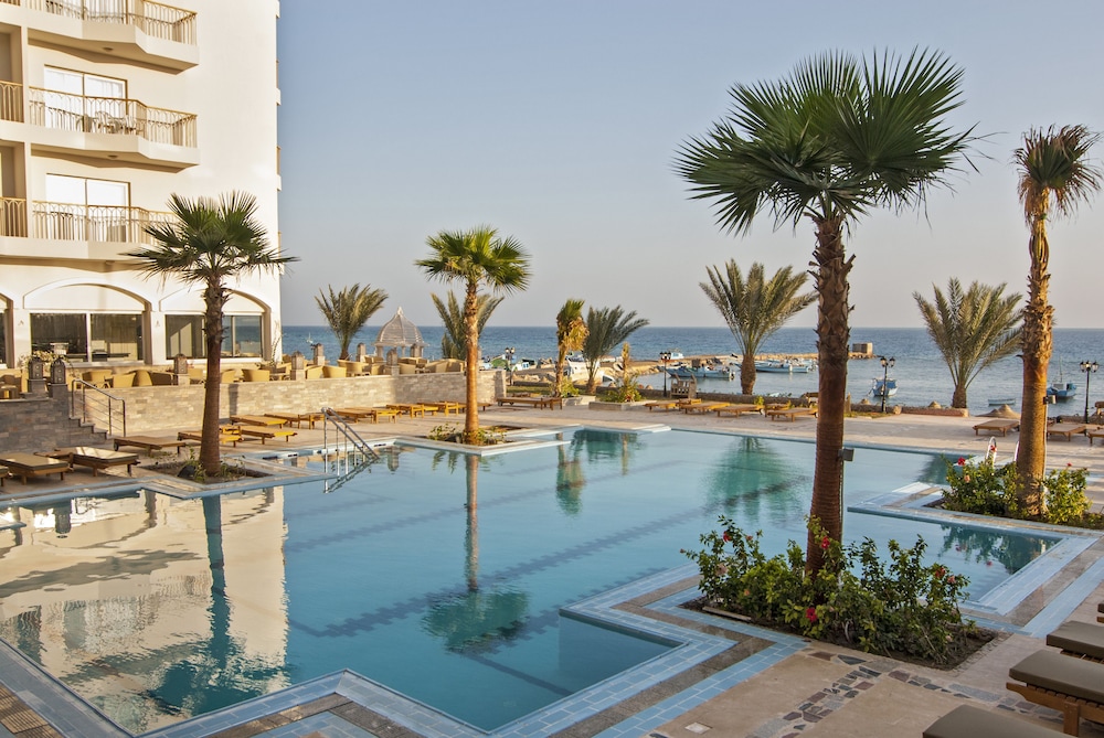 Royal Star Beach Resort 31/50