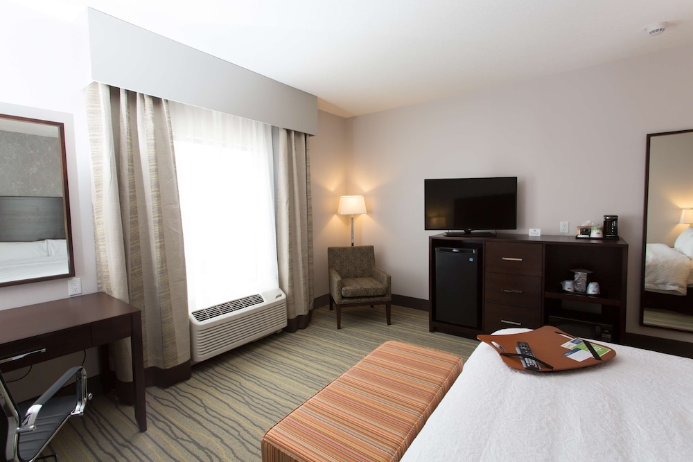 Hampton Inn By Hilton Lloydminster 20/49