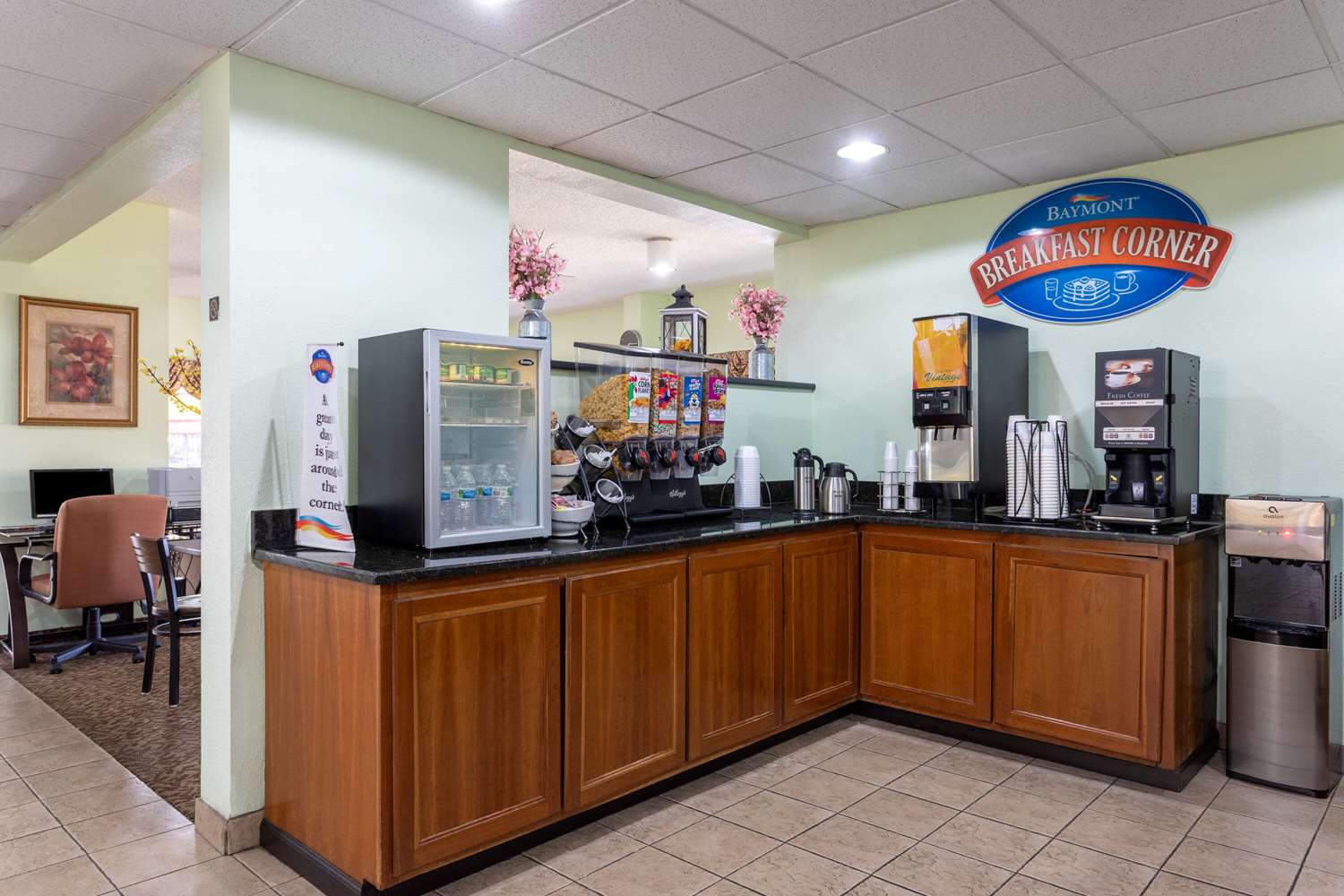 Baymont by Wyndham Tallahassee 10/50