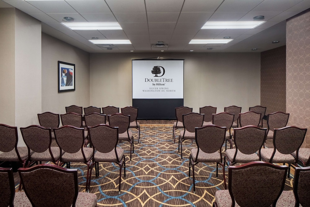 DoubleTree by Hilton Washington DC Silver Spring 46/55