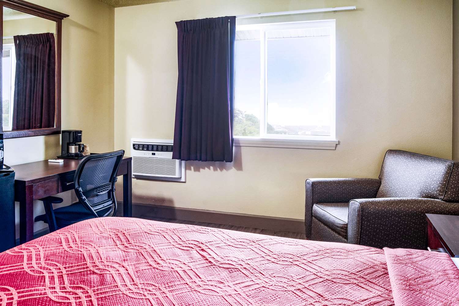 Econo Lodge Newport OR 8/14