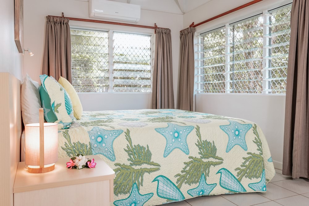 Lagoon Breeze Villas Formerly Lagoon Lodges 22/75