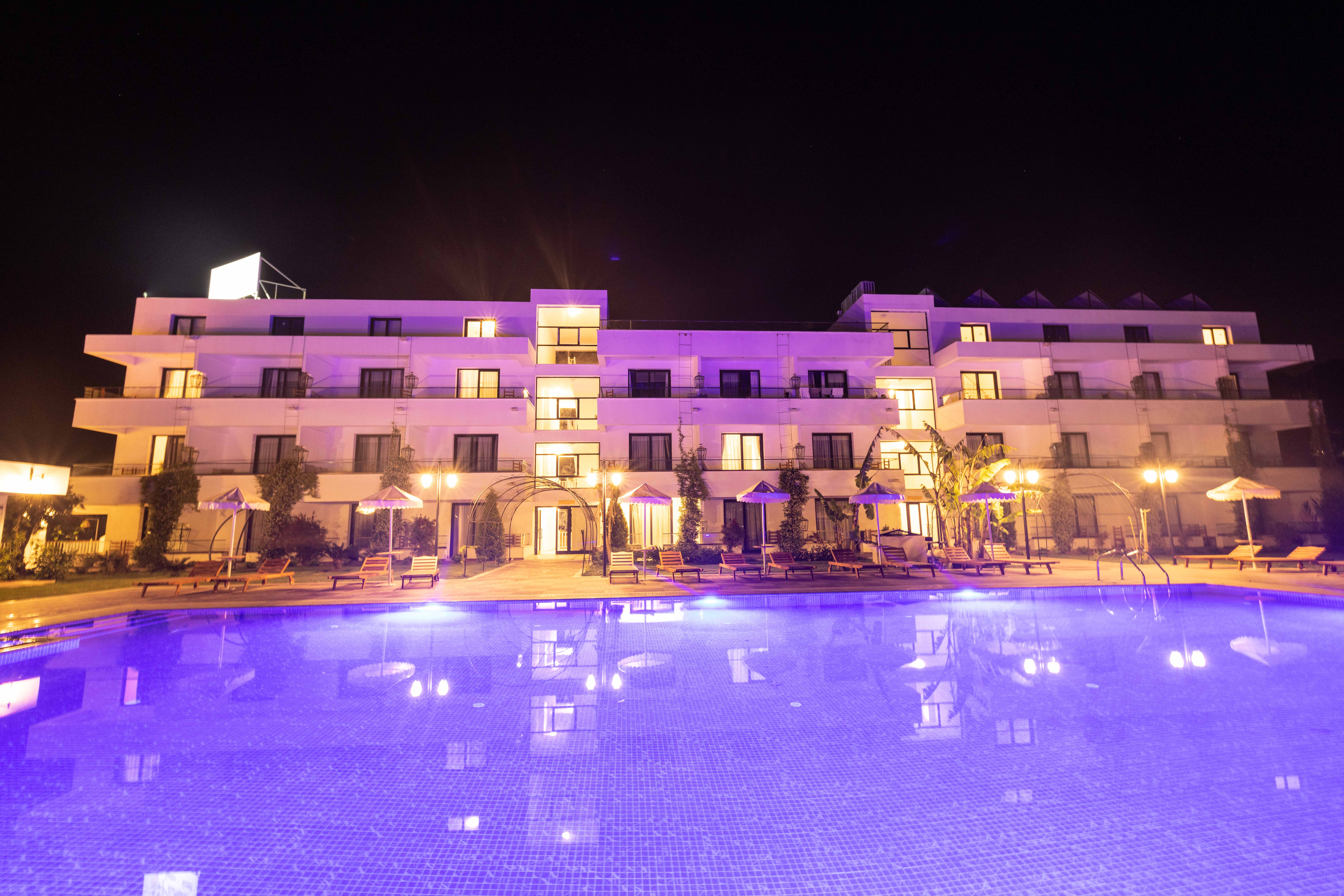 Palmonte Suites 2/50