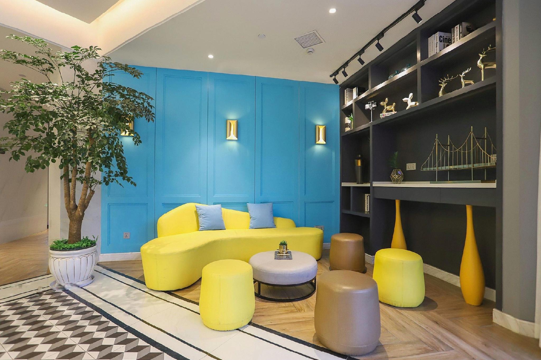 Baiyulan Hotel (Wuhan Meiyuan Xiaoqu Metro Station Dingziqiao) 19/27