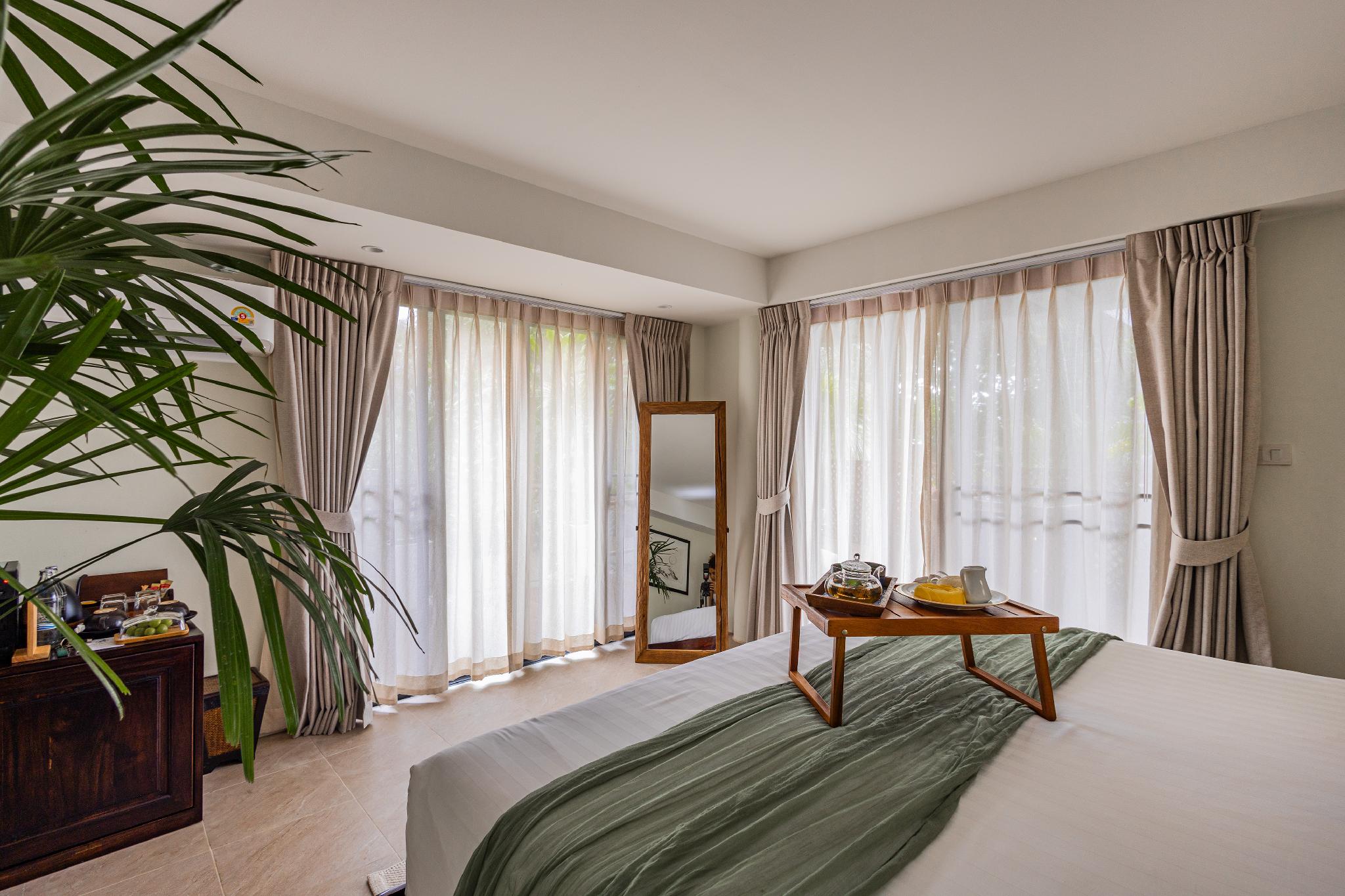 Garden, Deluxe, Suite, King Bed