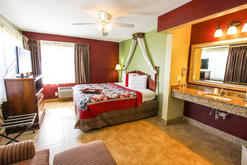 Oceans Beach Resort Suites 16/67
