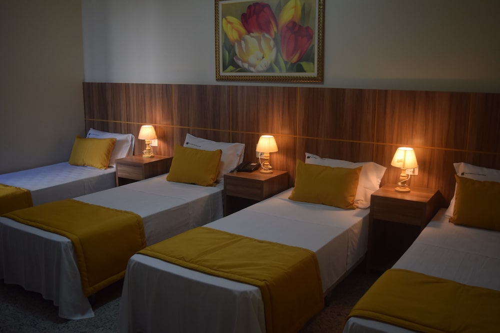 Diplomata Hotel 7/27