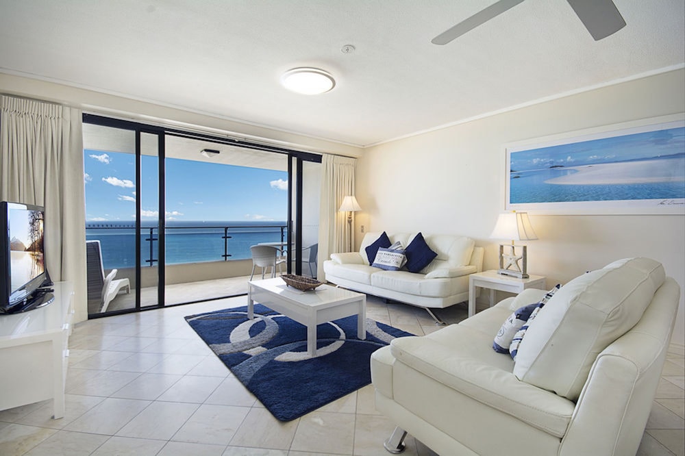 Clubb Coolum Beach Resort 14/65