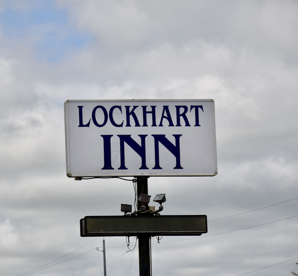 Lockhart Inn 7/48