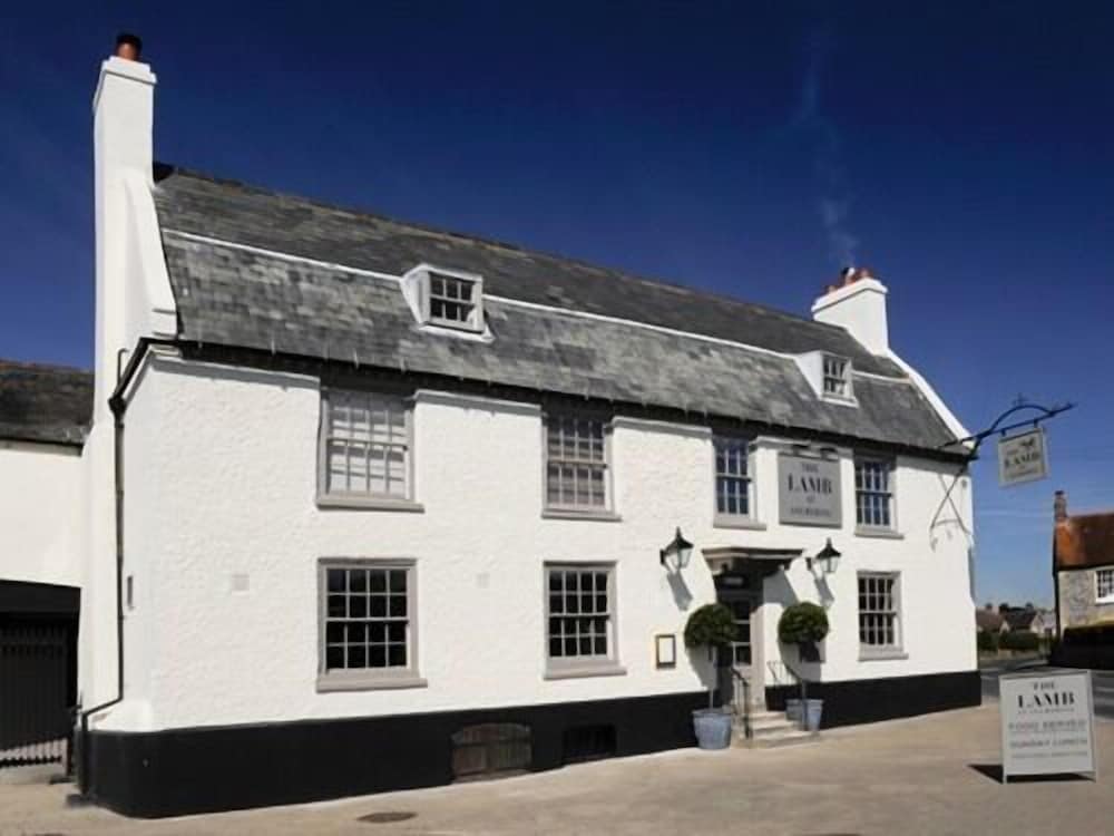The Lamb at Angmering 1/40