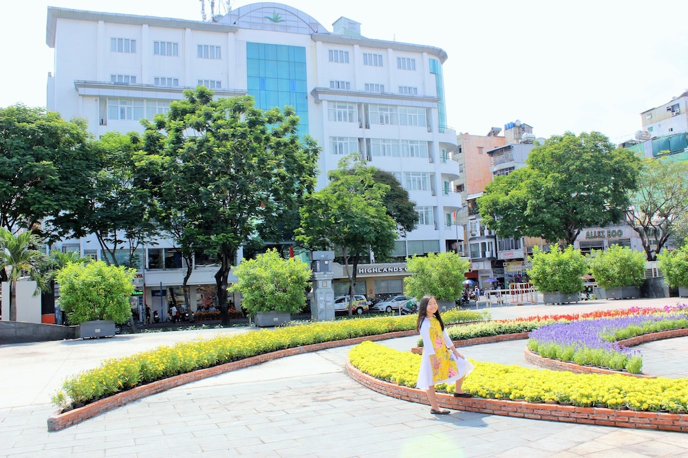 Liberty Hotel Saigon Greenview 43/50