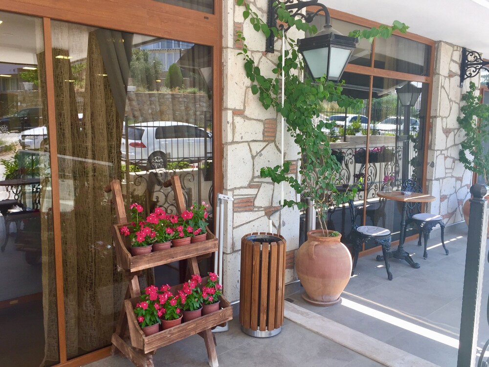 Maison Vourla Hotel 35/50