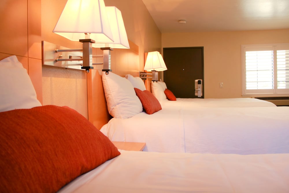 Travelodge by Wyndham Vallejo 13/34