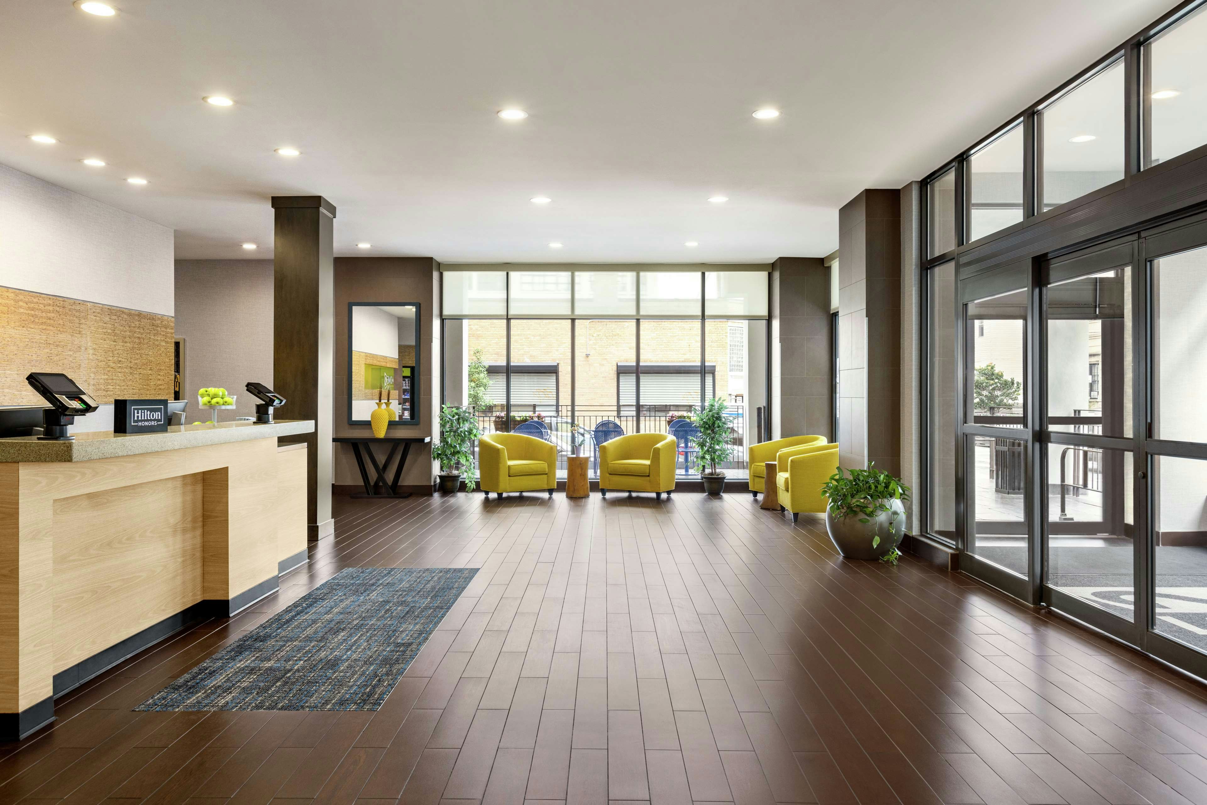 Home2 Suites by Hilton New York Long Island City/ Manhattan View 6/50