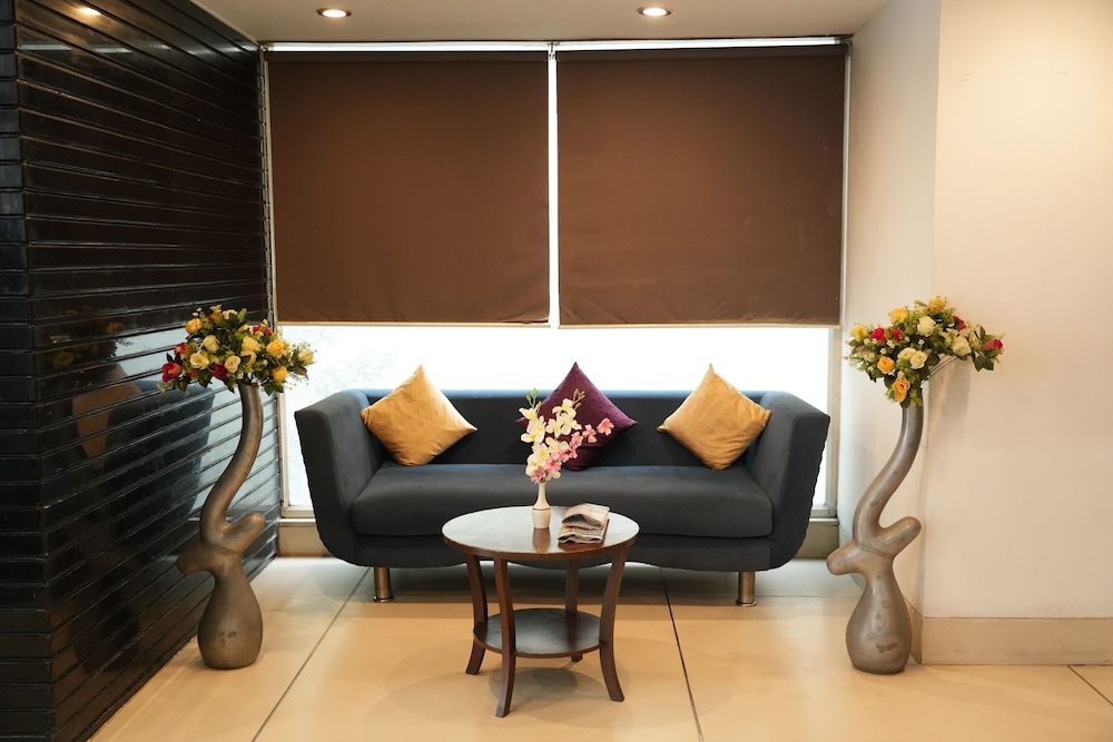 Hotel Clarks Collection Bhavnagar 31/50