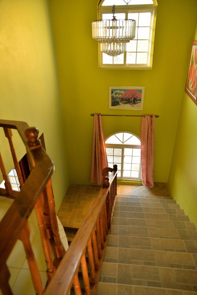 Chateau Margarite Villa 44/50