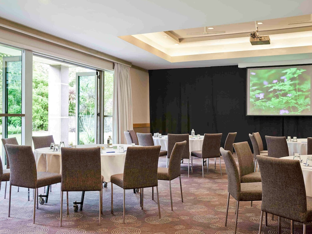ibis Auckland Ellerslie 37/74