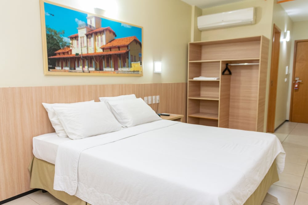 Hotel Express Arrey 25/56