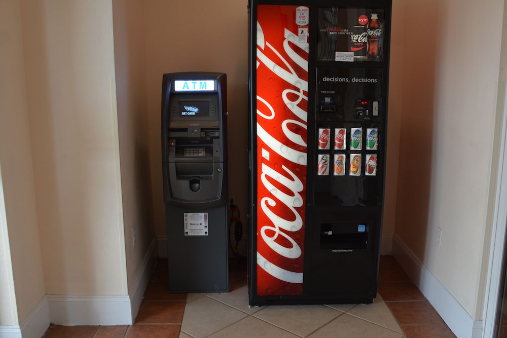 Super 8 By Wyndham Austin/Airport South 29/49