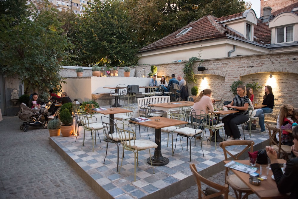 Smokvica Dorcol B&B 14/21