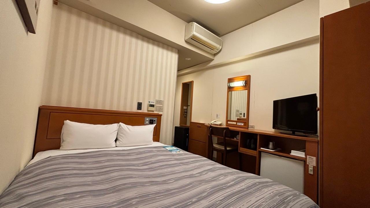 Semi Room, Standard, Semi Double Bed, Smoking