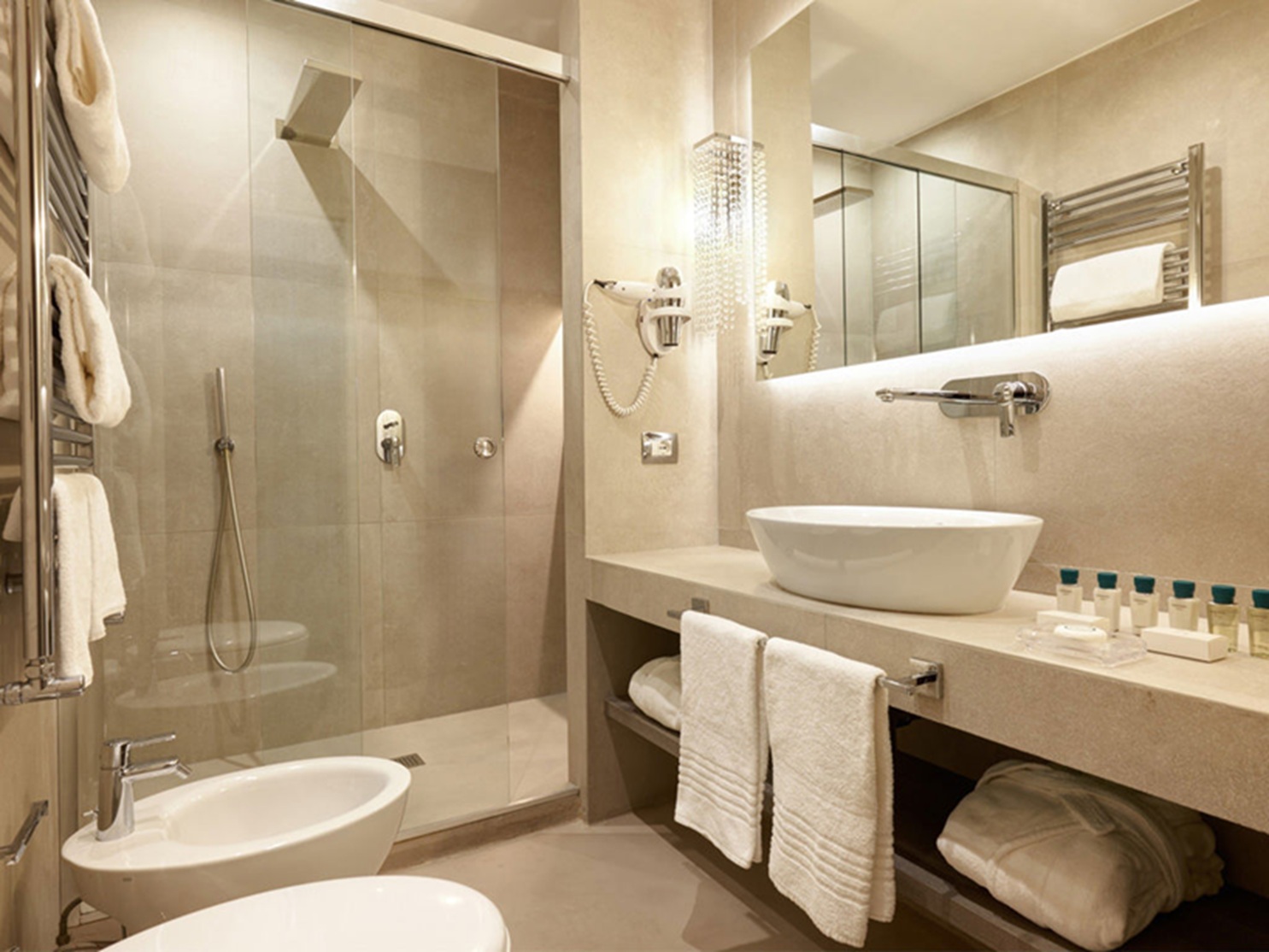 Pantheon Luxury 43/50