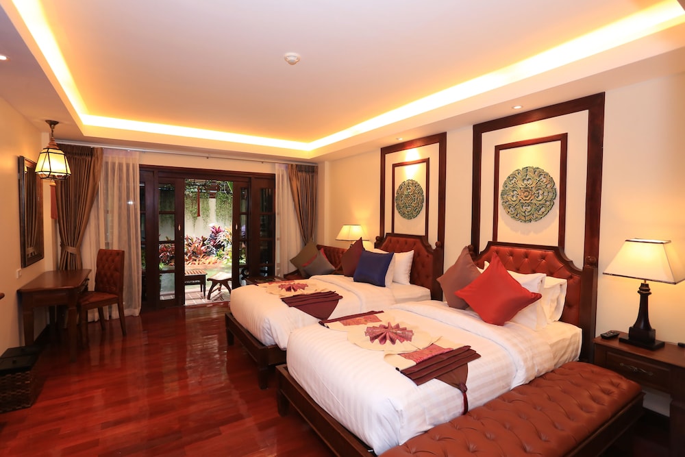 Executive, Twin Beds