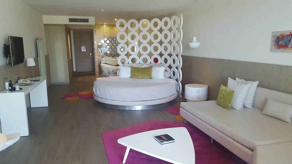 Platinum Yucatan Princess All Inclusive Suites & Spa Resort Adults Only 35/70