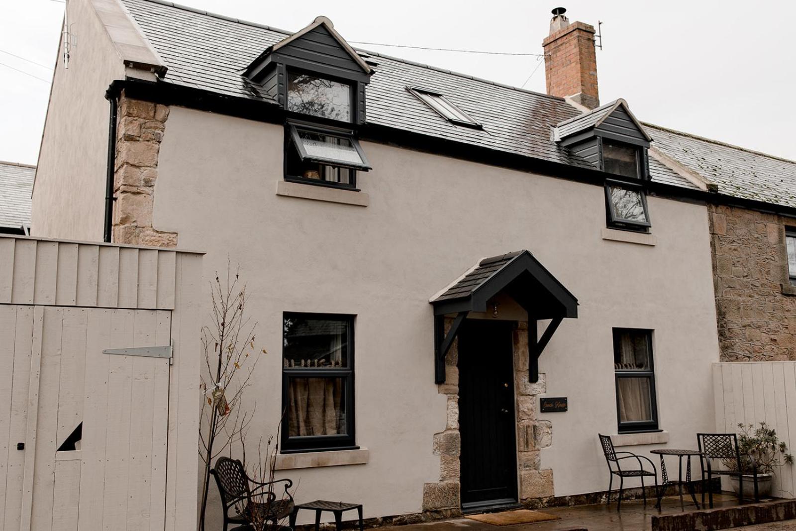 House, Double Bed, Annex